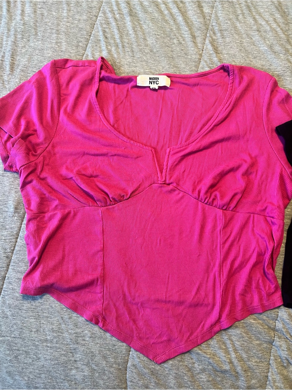 Madden NYC Hot Pink Cropped Sweetheart Tees | Women’s XXL